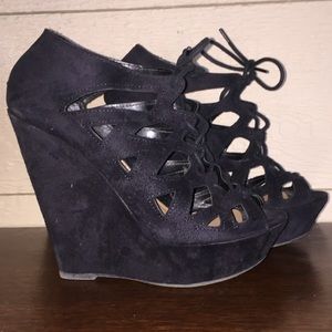 😍🔥Charlotte Russe heels, worn once! Size 7 🔥😍